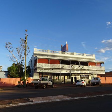 Royal Mail Hotel - Meekatharra Exterior photo