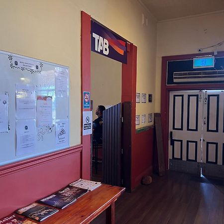 Royal Mail Hotel - Meekatharra Exterior photo